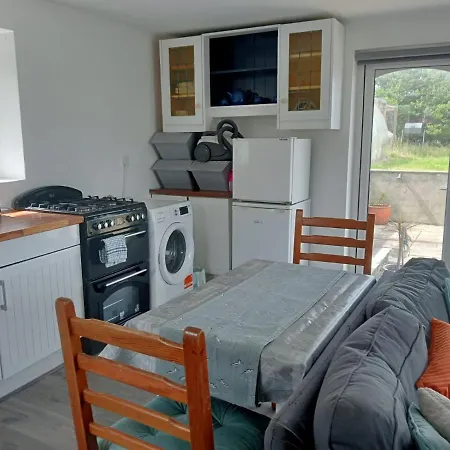 Teach Beag, Gortaforia, Kells, V23 N978 كيلارني